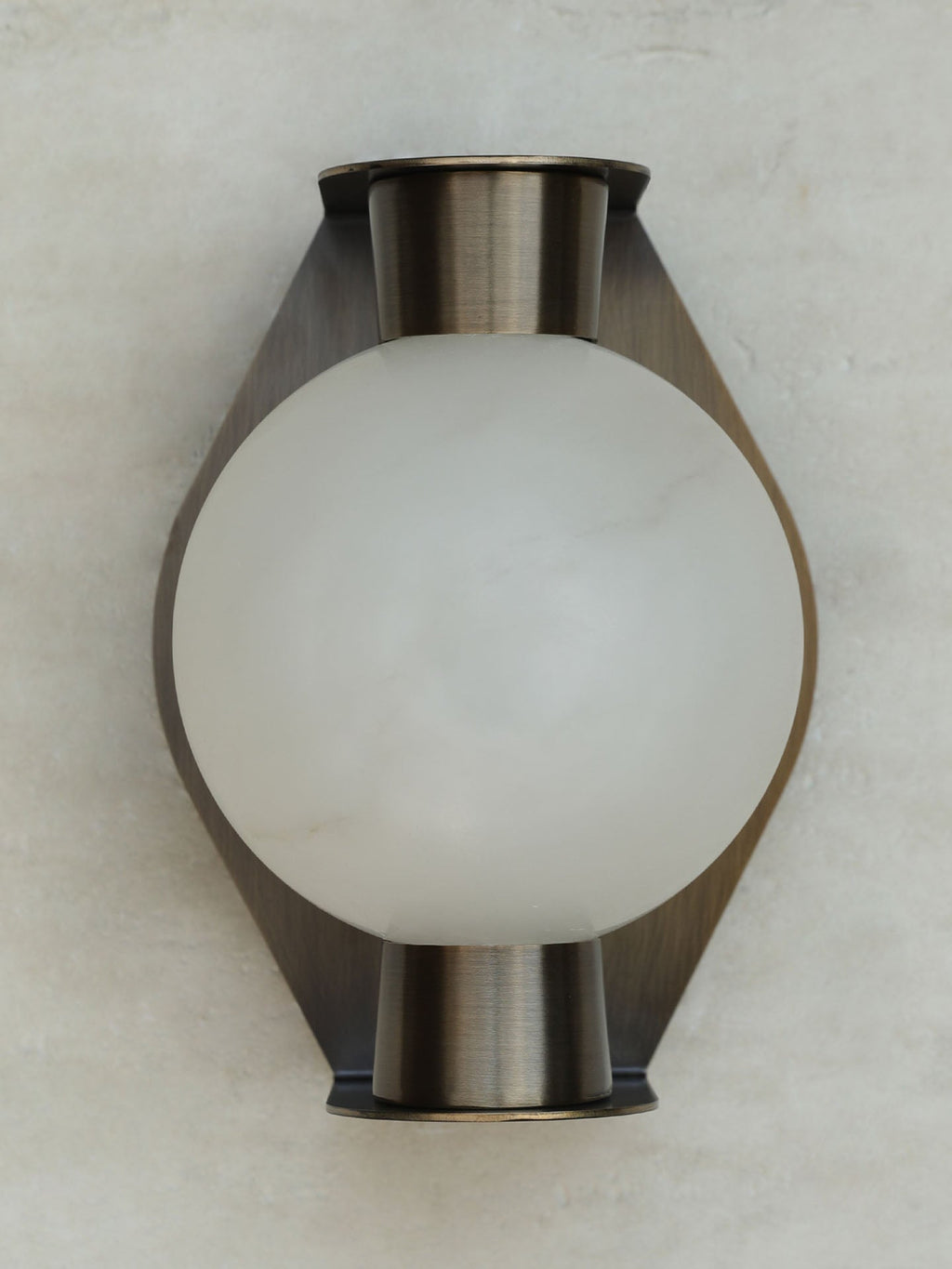 Alabaster_Orb_Sconce__6 - Oleniva