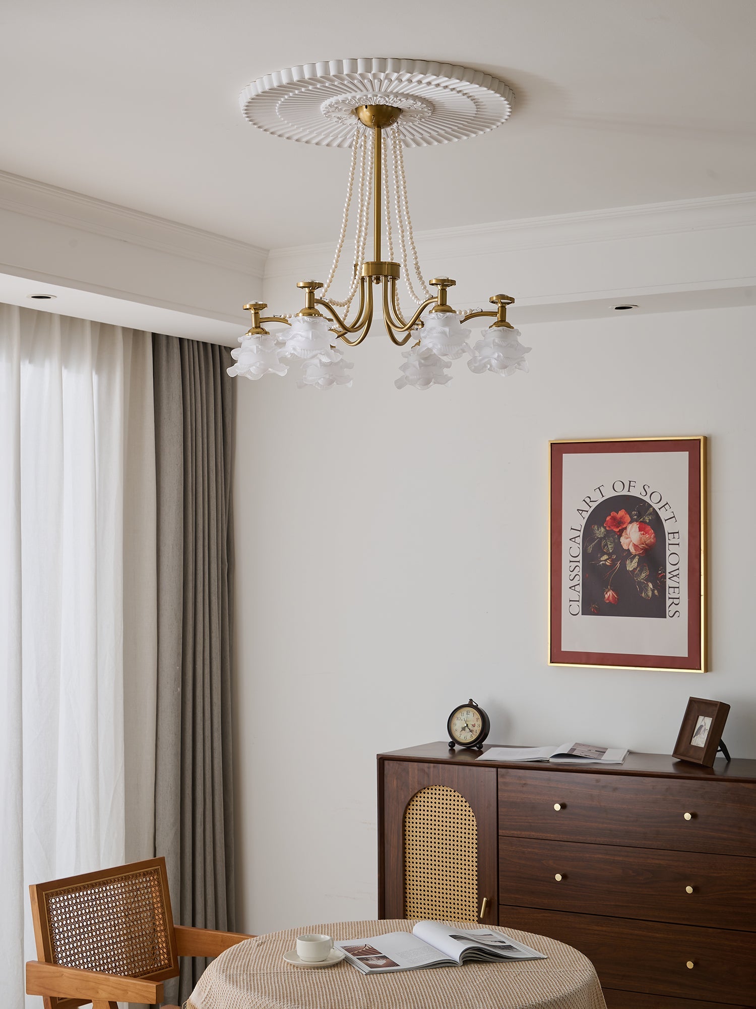 Amaris_Chandelier_01_16 - Oleniva