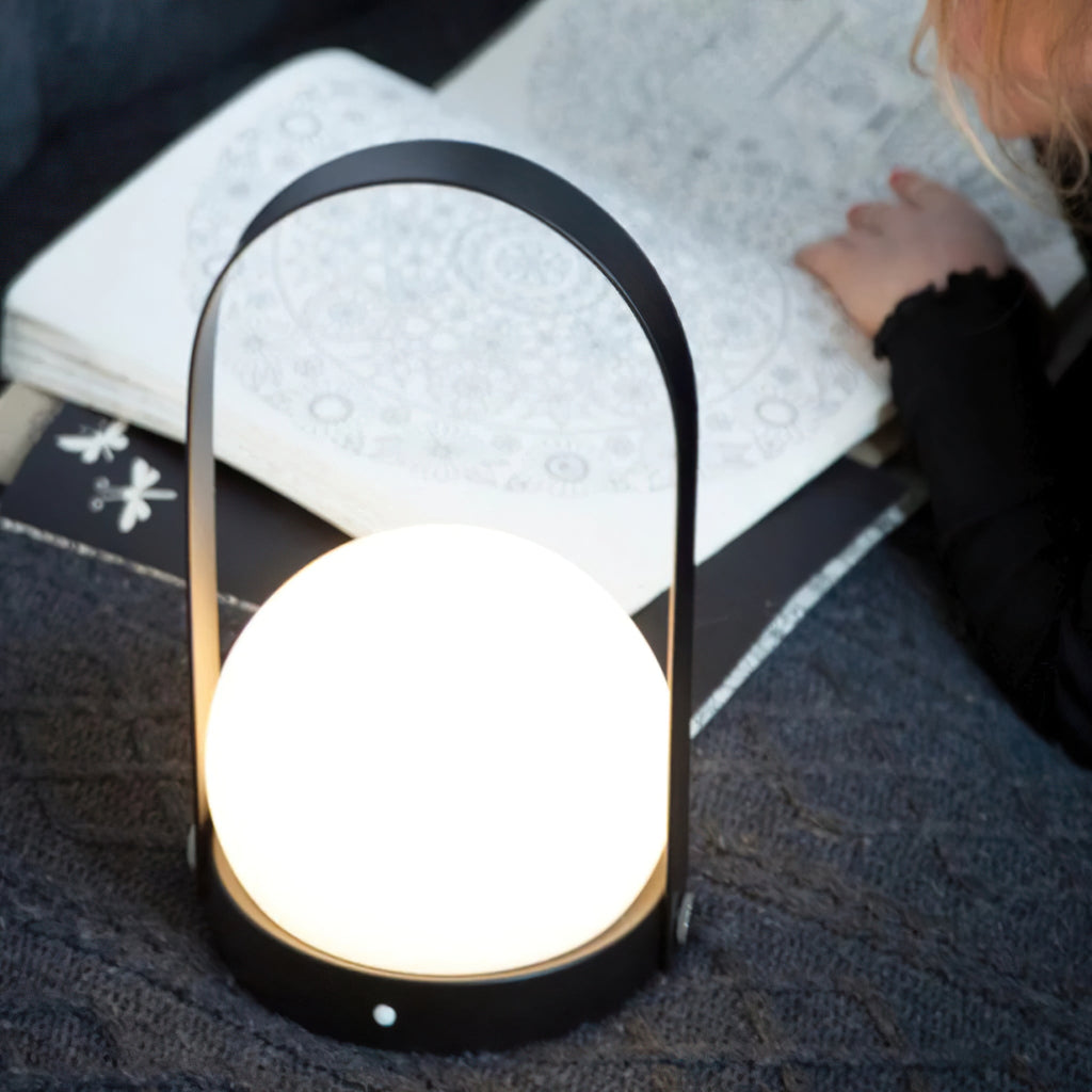Carrie_Built-inBattery_Table_Lamp-_14 - Oleniva