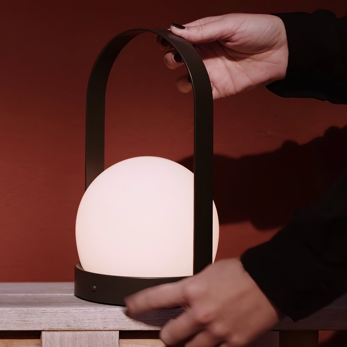 Carrie_Built-inBattery_Table_Lamp-_19 - Oleniva