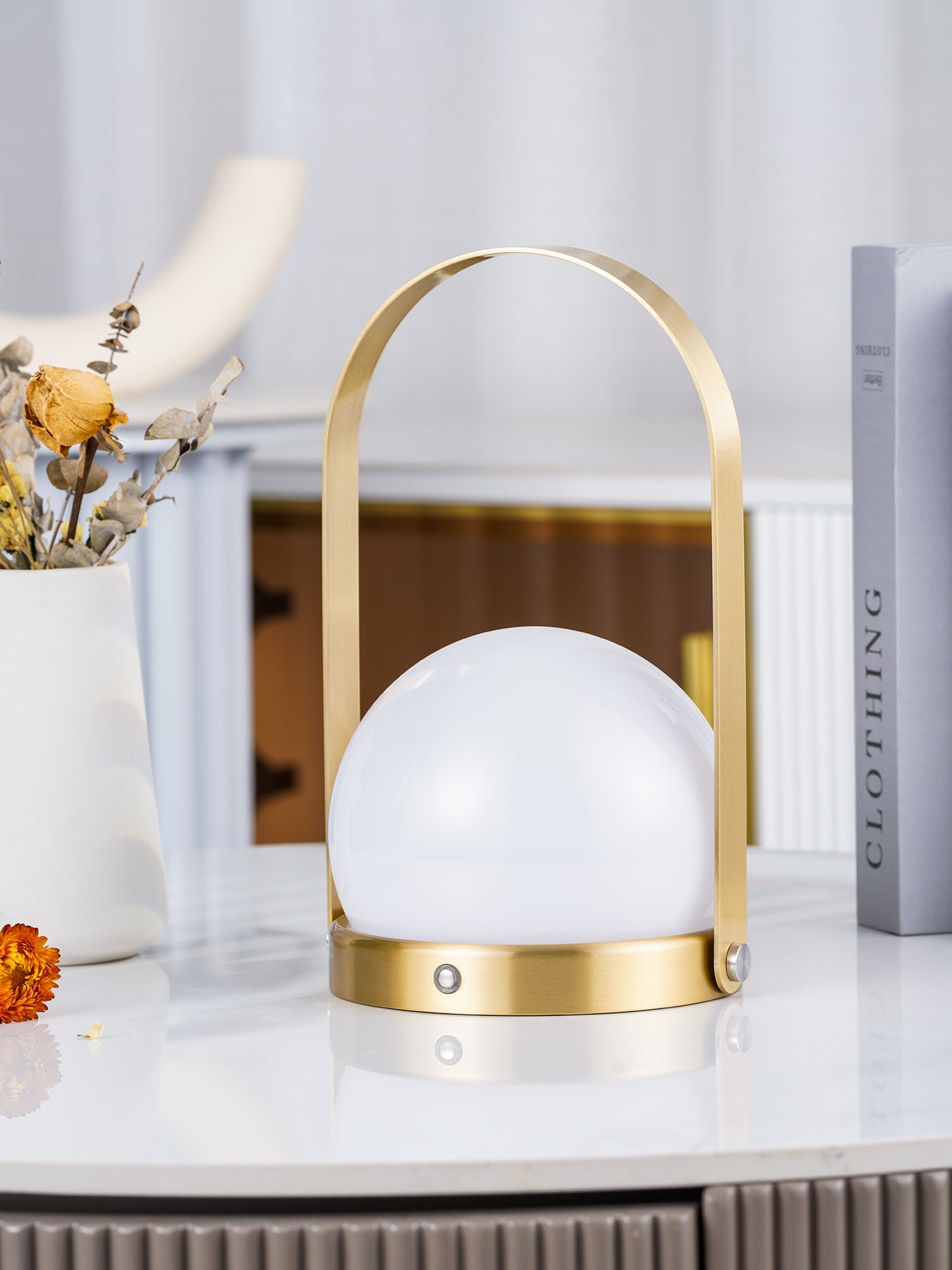 Carrie_TableLamp_10 - Oleniva