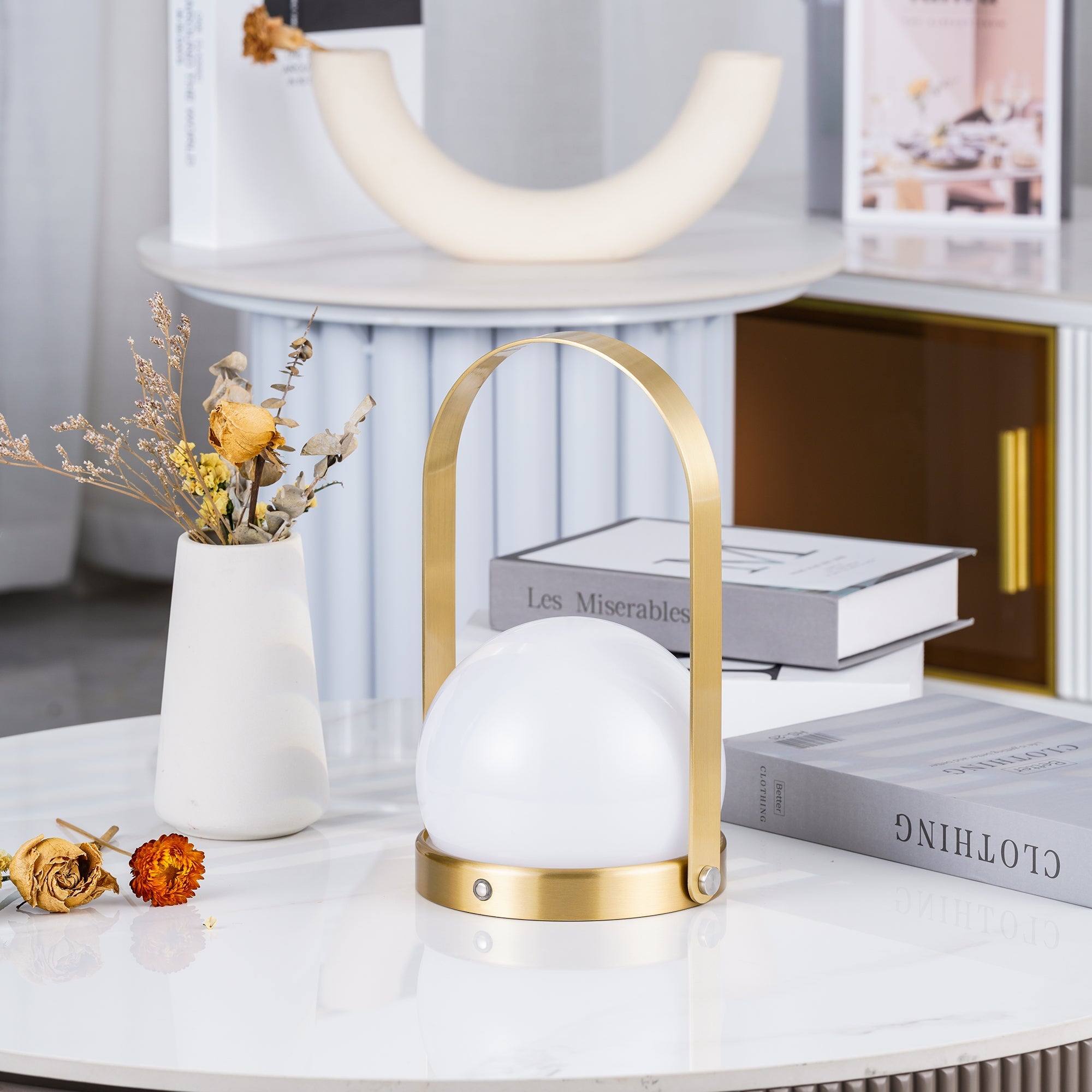 Carrie_TableLamp_3 - Oleniva