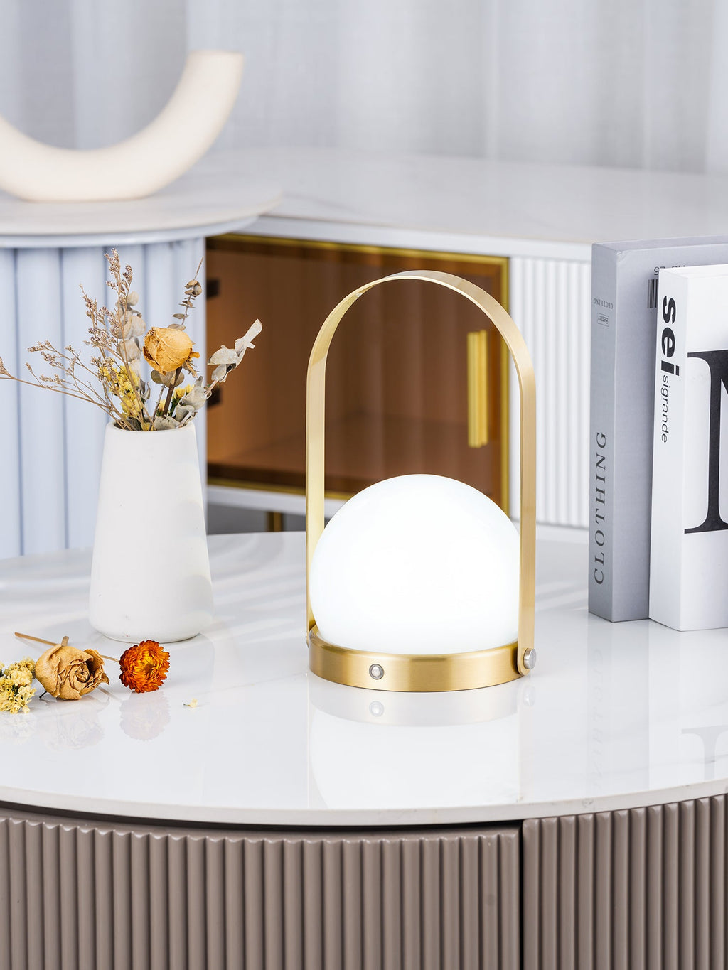 Carrie_TableLamp_9 - Oleniva