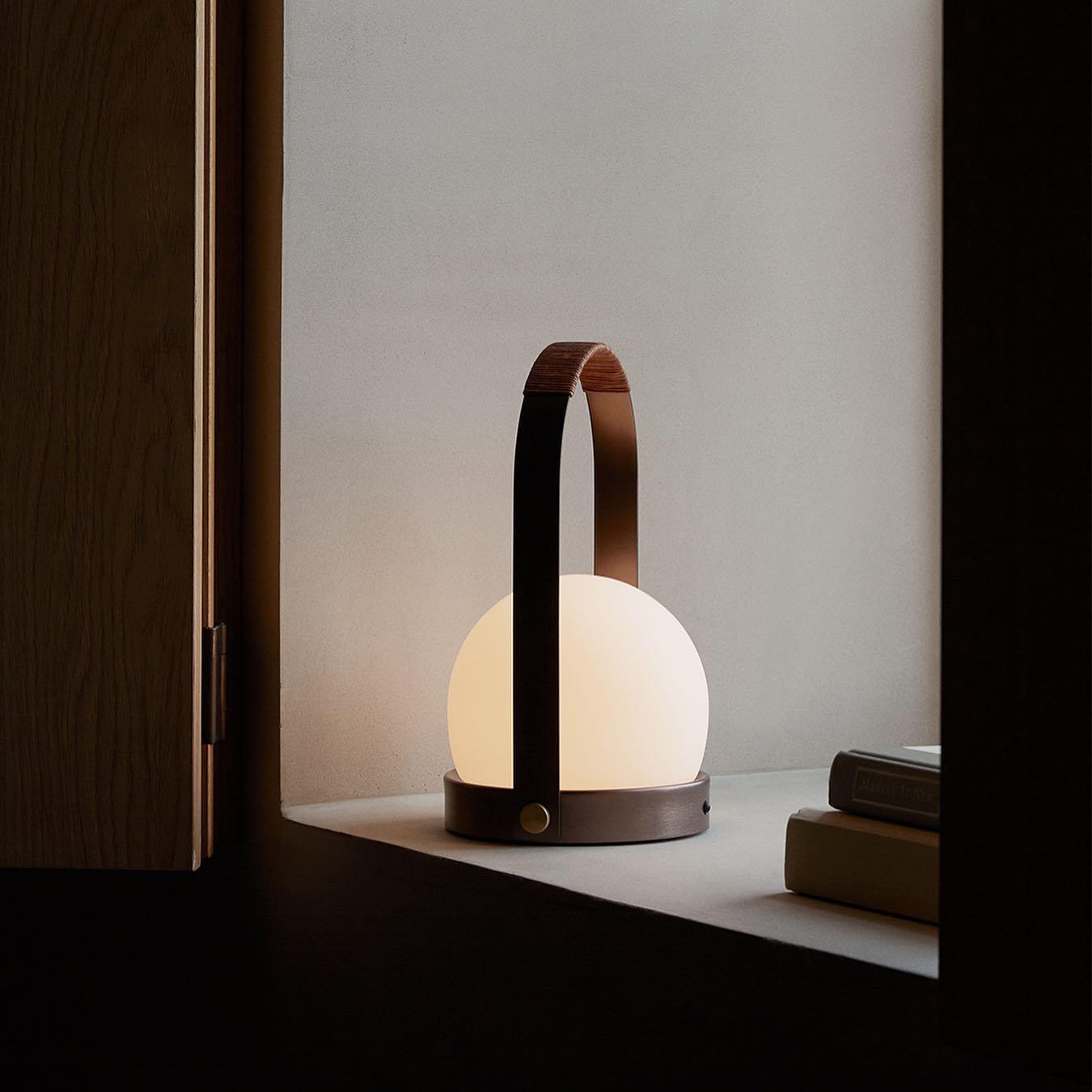 Carrie_Table_Lamp_41 - Oleniva