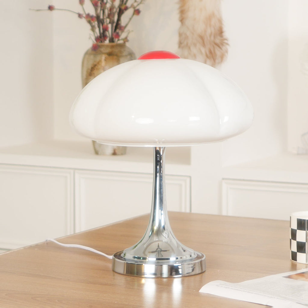 Flower_Petal_Table_Lamp-_1 - Oleniva