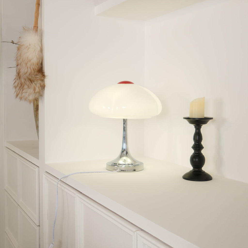 Flower_Petal_Table_Lamp-_11 - Oleniva