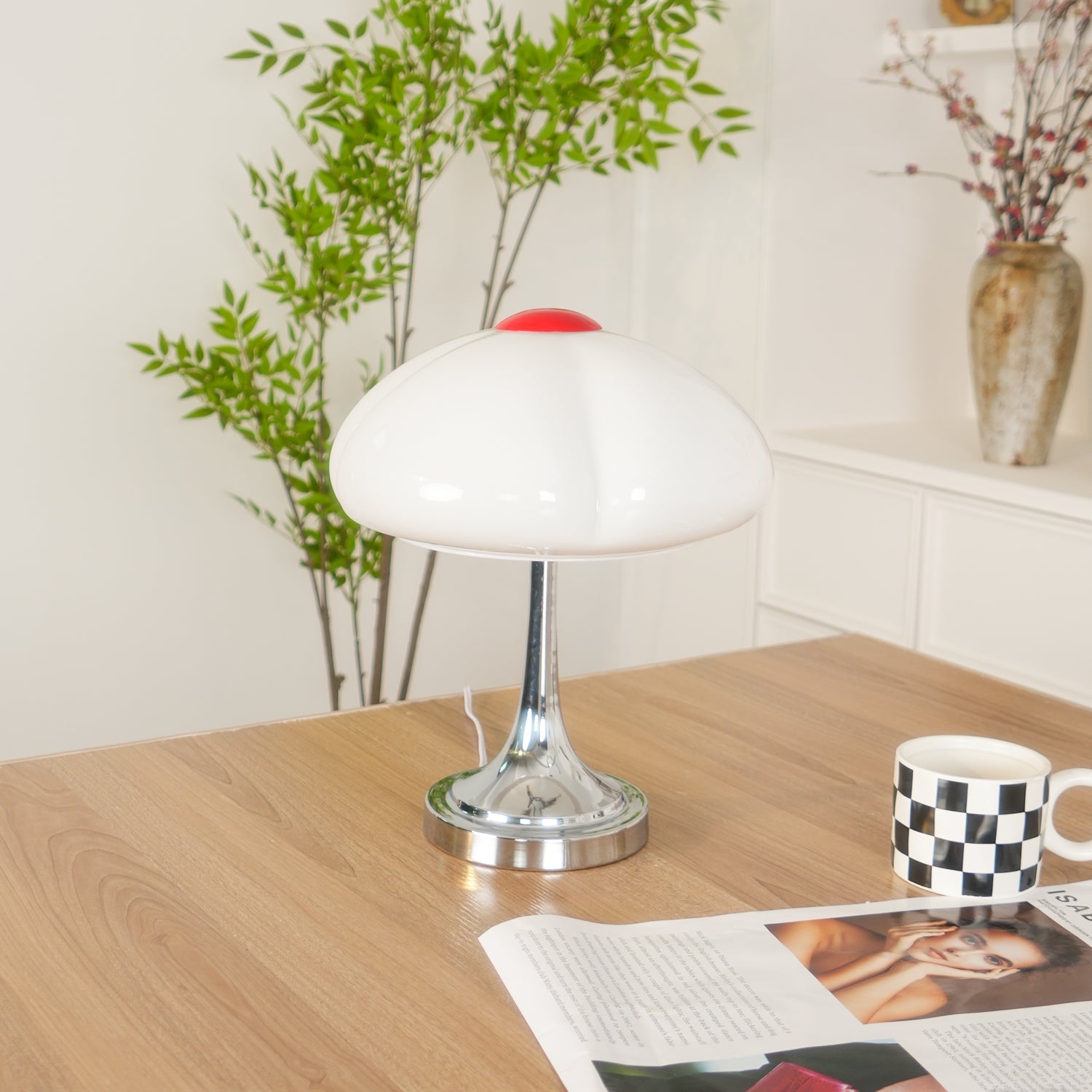 Flower_Petal_Table_Lamp-_16 - Oleniva