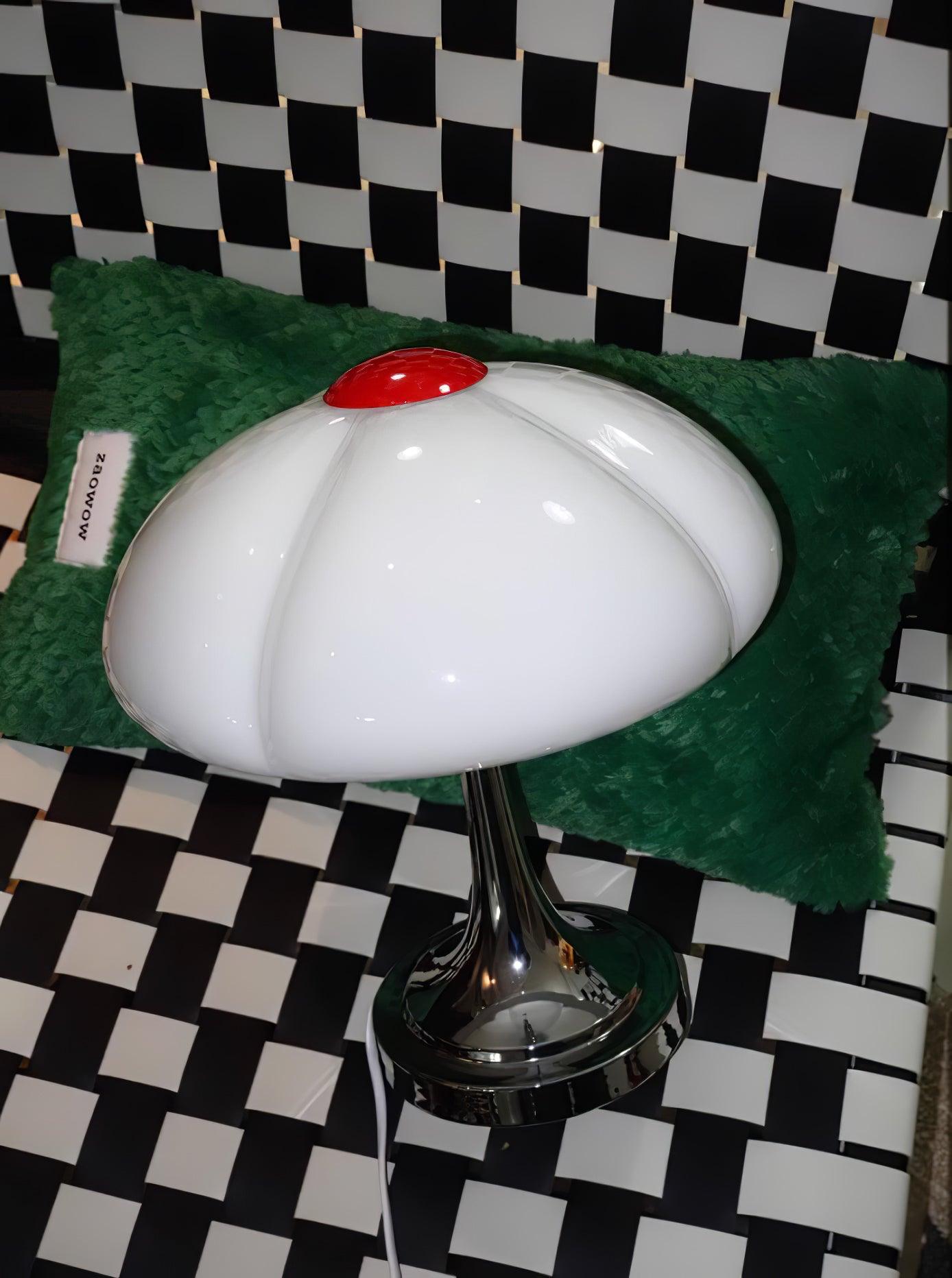 Flower_Petal_Table_Lamp__85 - Oleniva