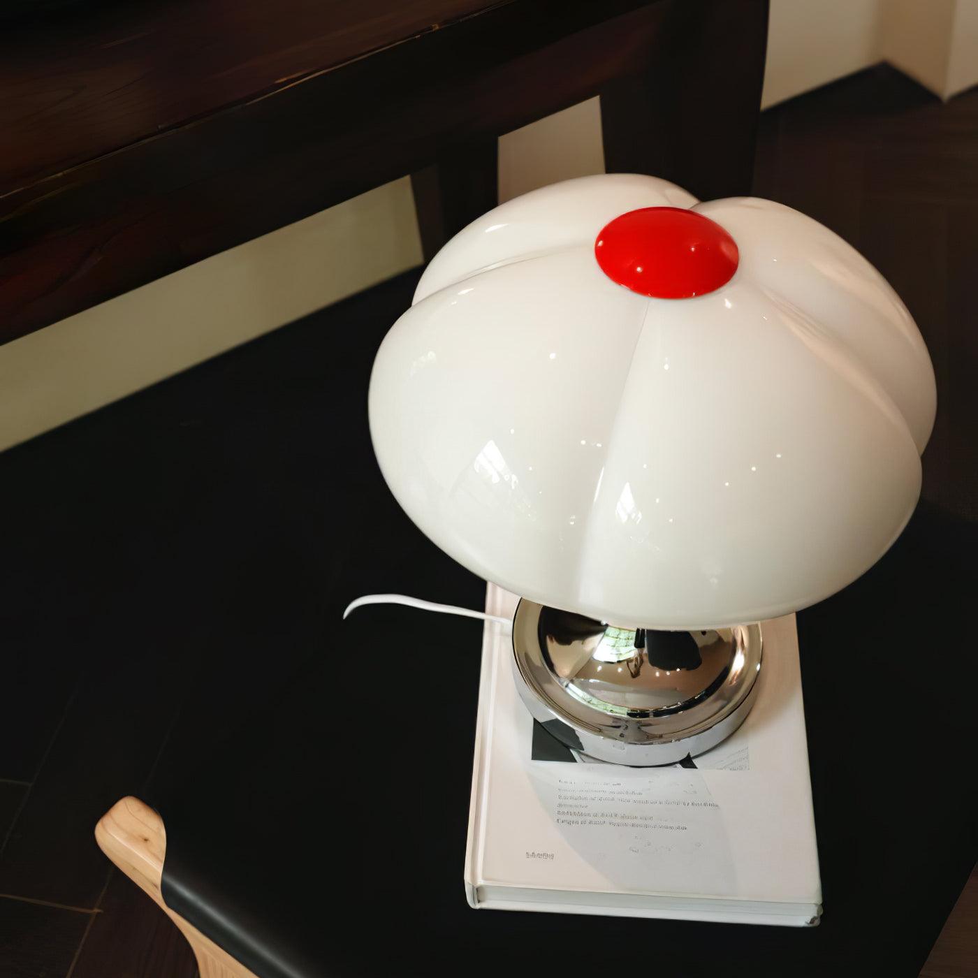 Flower_Petal_Table_Lamp__90 - Oleniva