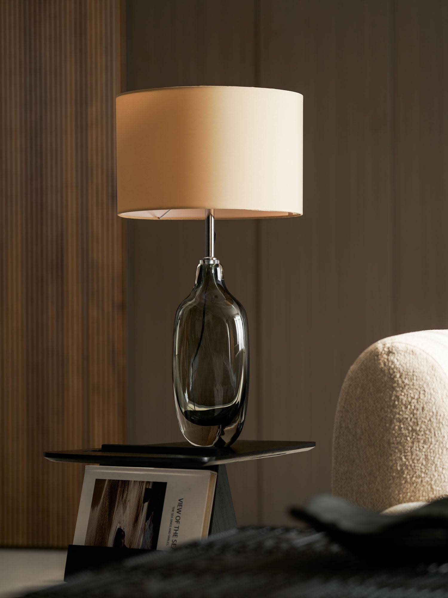 Glazed-Crystal-Table-Lamp-_10 - Oleniva