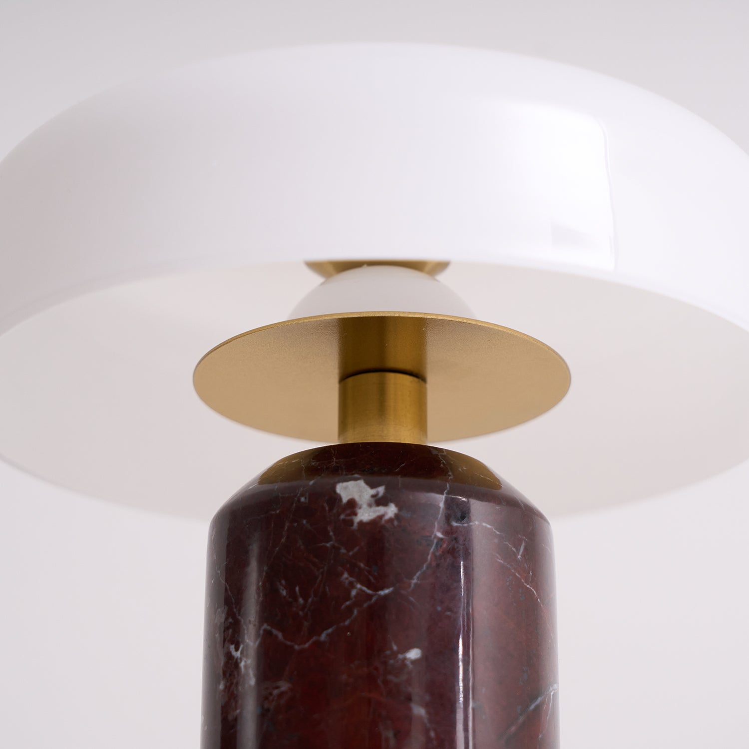 Nico_Marble_Portable_Table_Lamp_1_11 - Oleniva