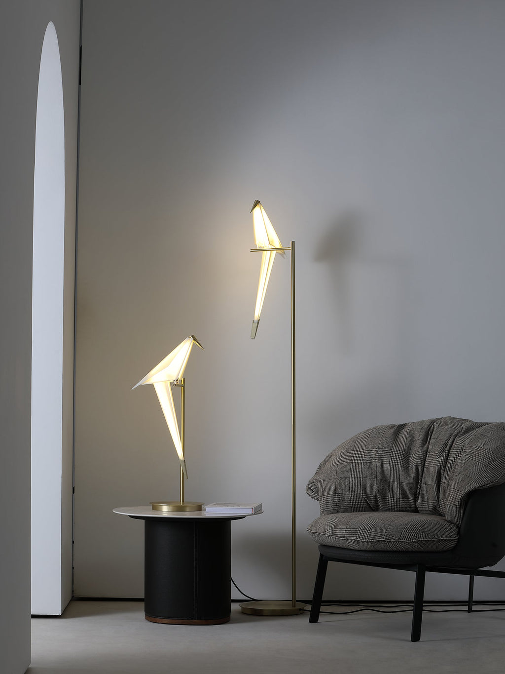 Paper_Crane_Bird_Table_Lamp_11_10 - Oleniva
