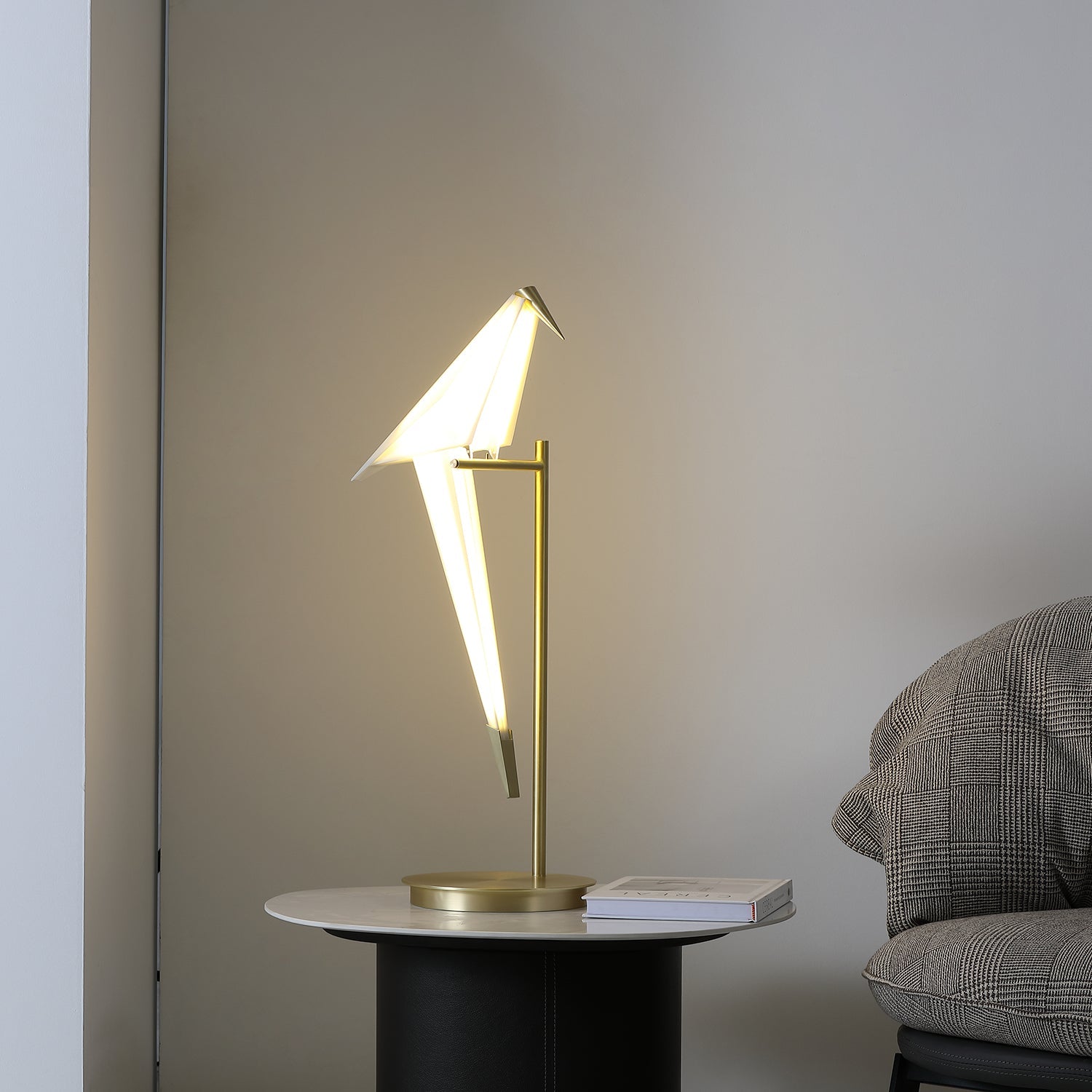 Paper_Crane_Bird_Table_Lamp_11_4 - Oleniva