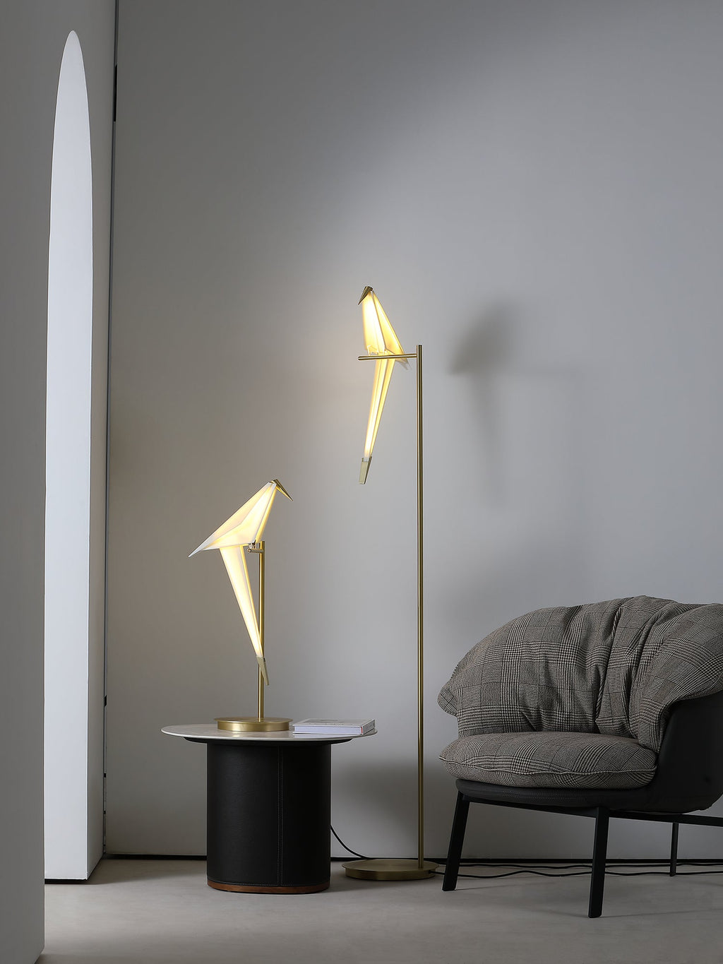 Paper_Crane_Bird_Table_Lamp_11_9 - Oleniva