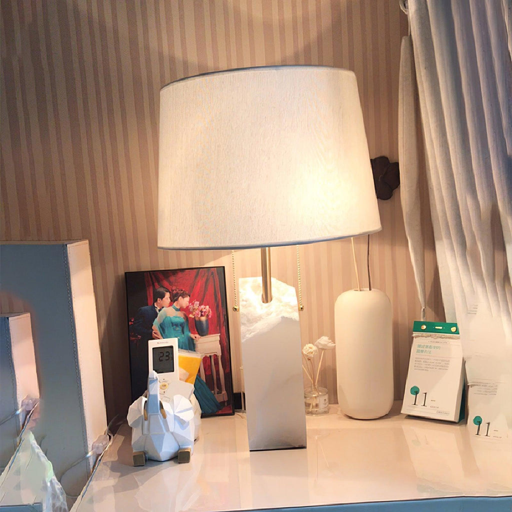 Raw_Alabaster_Table_Lamp_18 - Oleniva