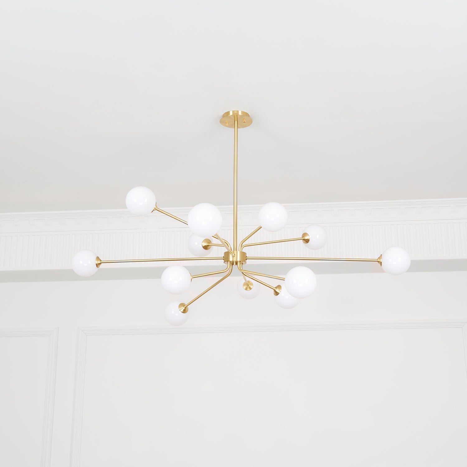 Solaire_Arm_Chandelier_1_2 - Oleniva