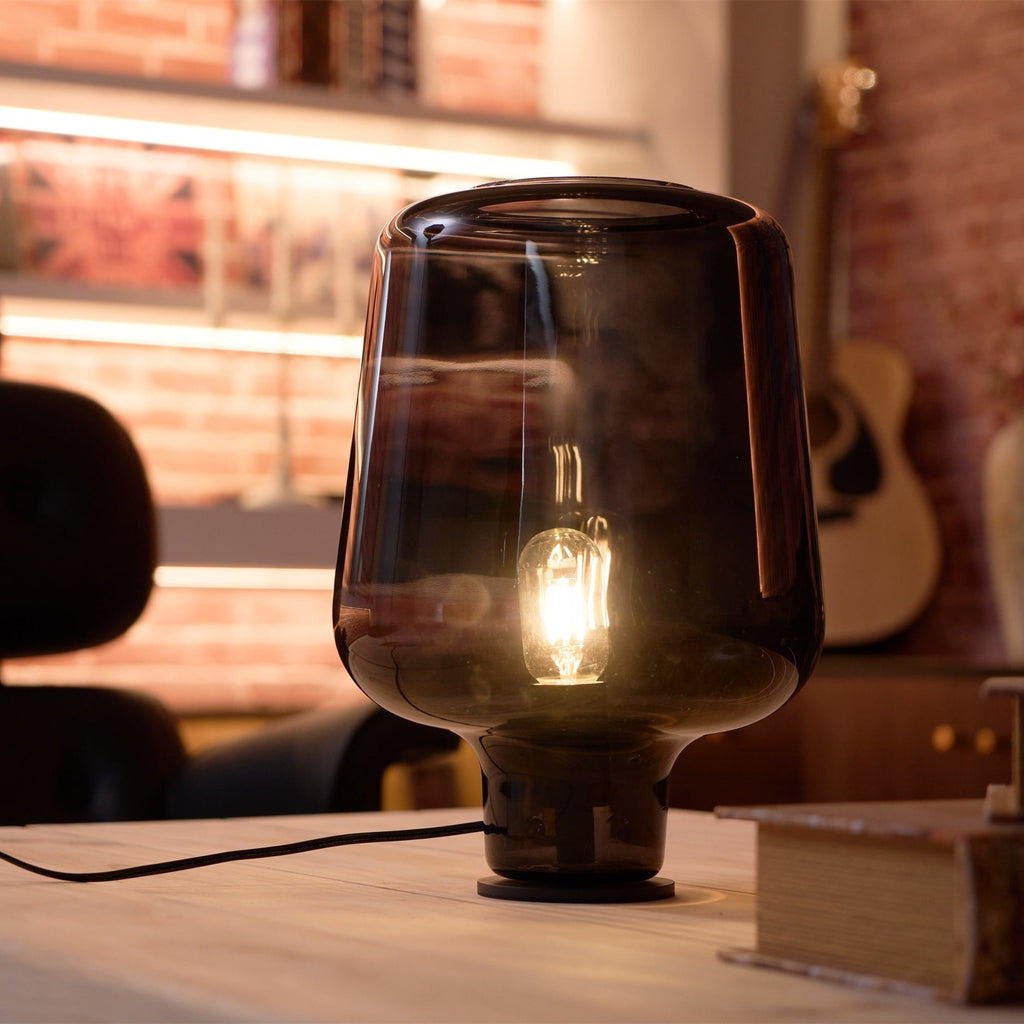 Teutonic_Glass_Table_Lamp__1 - Oleniva
