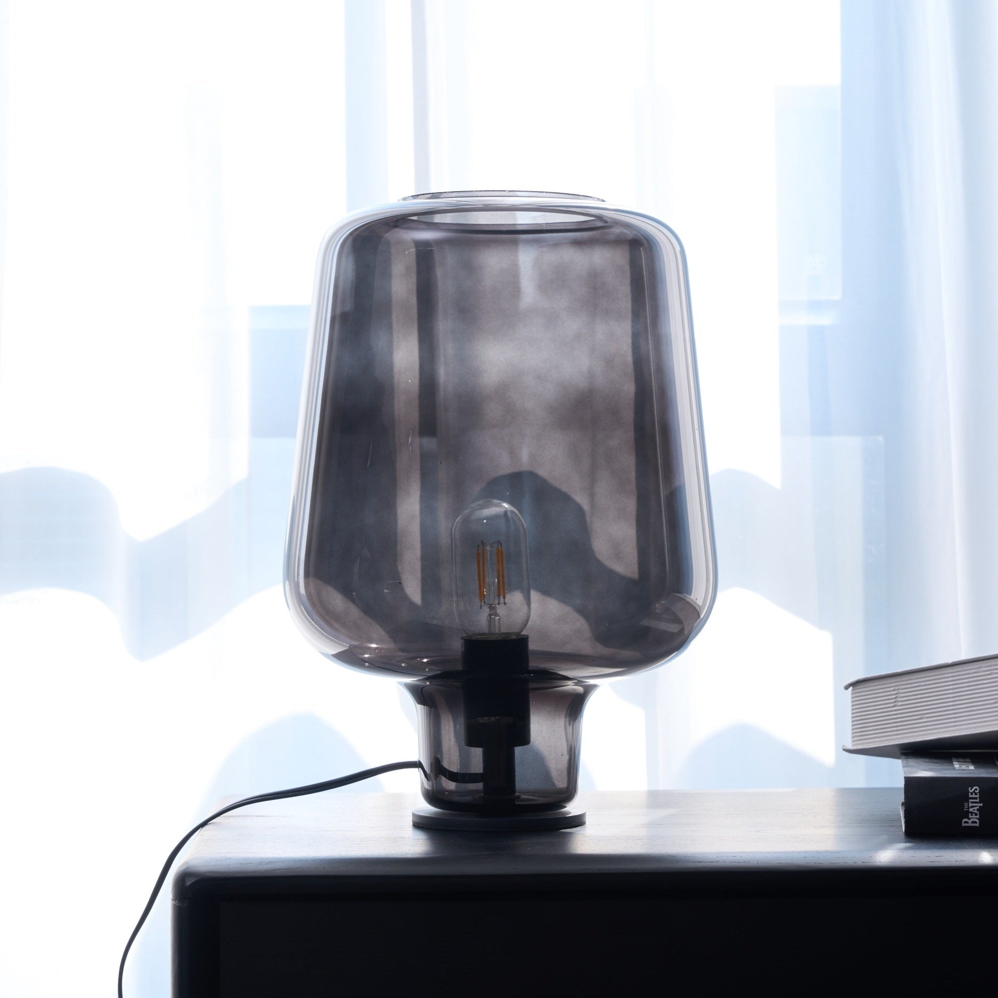Teutonic_Glass_Table_Lamp__6 - Oleniva